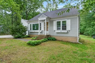 42 Oak St, Rochester, NH 03839 - Photo 3