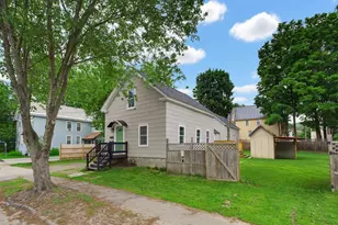 77 Franklin St, Keene, NH 03431 - Photo 3