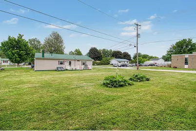 2 Finn Avenue, St. Albans City,  05478 - Photo 33