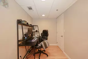 18 Suffolk Ct, Bedford, NH 03110 - Photo 31