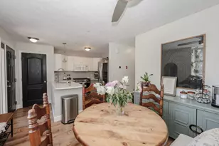 18 Suffolk Ct, Bedford, NH 03110 - Photo 9