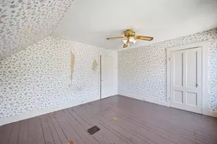 191 Court St, Laconia, NH 03246 - Photo 29