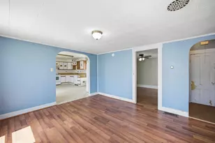 191 Court St, Laconia, NH 03246 - Photo 9