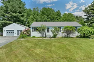 4 Anagance Ln, Wolfeboro, NH 03894 - Photo 1