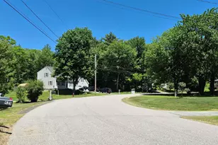 435 Terrie Dr, Pembroke, NH 03275 - Photo 37