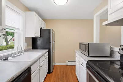 3 Bluffs Drive, Concord, NH 03303 - Photo 7