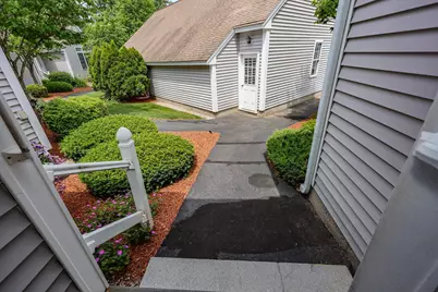 7 Rail Way, Hollis, NH 03049 - Photo 13