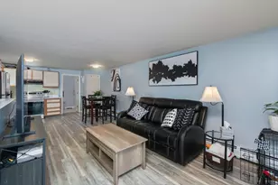 13 Batchelder Ave, Manchester, NH 03103 - Photo 5