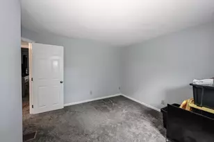 50 Beech Hill Ave, Manchester, NH 03103 - Photo 27