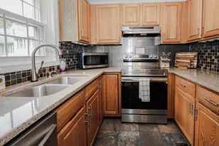 50 Beech Hill Ave, Manchester, NH 03103 - Photo 7