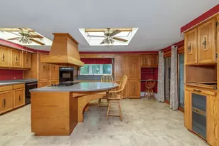 9 Hickory Ln, Bedford, NH 03110 - Photo 23