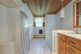 9 Hickory Ln, Bedford, NH 03110 - Photo 37