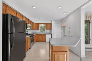 333 Longfellow Dr, Bethlehem, NH 03574 - Photo 19