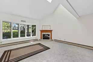 333 Longfellow Dr, Bethlehem, NH 03574 - Photo 11