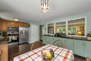 8 Toftree Ln, Dover, NH 03820 - Photo 9
