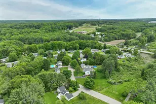 8 Toftree Ln, Dover, NH 03820 - Photo 35