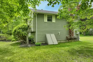8 Toftree Ln, Dover, NH 03820 - Photo 39