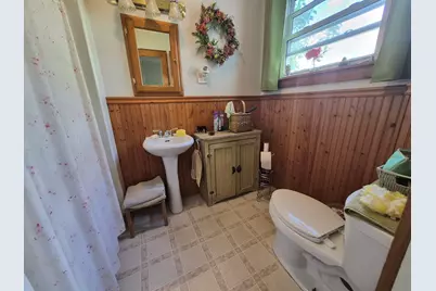 48 Middle Street, Lancaster, NH 03584 - Photo 23