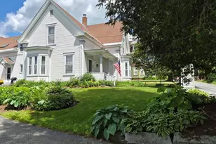 48 Middle St, Lancaster, NH 03584 - Photo 3