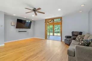 314 Wentworth Rd, Brookfield, NH 03872 - Photo 9