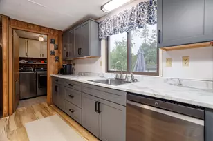 53 Riverledge Dr, Goffstown, NH 03045 - Photo 11