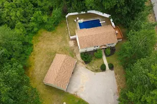 632 Raymond Rd, Chester, NH 03036 - Photo 5