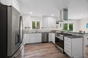 7 Hampton Rd, Exeter, NH 03833 - Photo 9