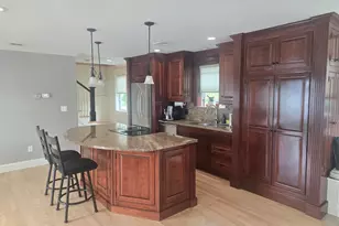 35 N Shore Rd, Derry, NH 03038 - Photo 13