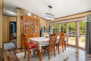 124 Chester Rd, Raymond, NH 03077 - Photo 19