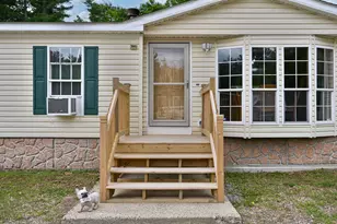 124 Chester Rd, Raymond, NH 03077 - Photo 15