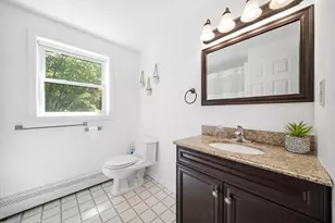 8 Oriole Ln, Londonderry, NH 03053 - Photo 13
