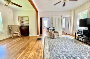 39 Chestnut St, Tilton, NH 03276 - Photo 17