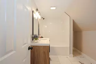 32 Raymond Rd, Auburn, NH 03032 - Photo 29