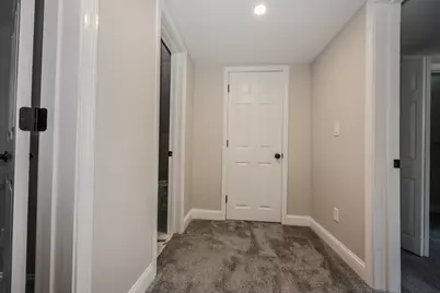 32 Raymond Road, Auburn, NH 03032 - Photo 27