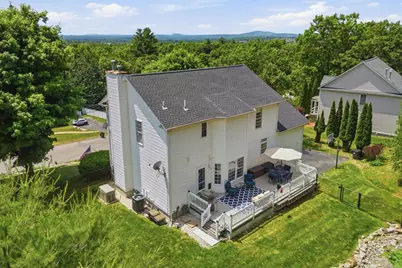 80 Rosegate Farm Drive, Manchester, NH 03109 - Photo 9