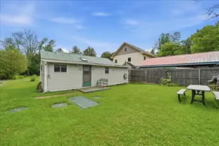 8 &amp 12 Cedar St, South Hero, VT 05486 - Photo 5