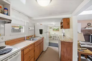 8 &amp 12 Cedar St, South Hero, VT 05486 - Photo 23