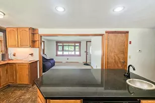 110 Tuttle Ln, Greenland, NH 03840 - Photo 7