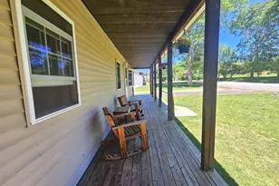 110 Tuttle Ln, Greenland, NH 03840 - Photo 3