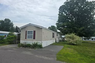 7 Crown Point Dr, Charlestown, NH 03603 - Photo 3