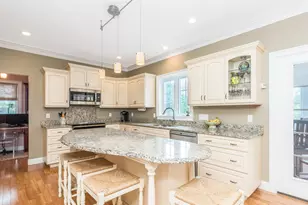 194 Spinney Rd, Portsmouth, NH 03801 - Photo 9