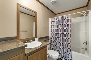 68 Barberry Ln, Raymond, NH 03077 - Photo 7