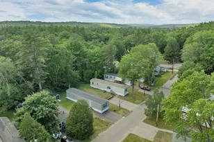 68 Barberry Ln, Raymond, NH 03077 - Photo 5