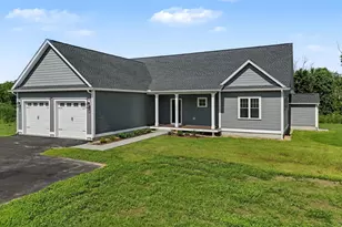 131 Merrimack St, Hooksett, NH 03106 - Photo 7