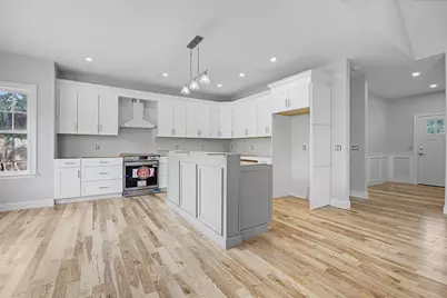131 Merrimack Street, Hooksett, NH 03106 - Photo 11
