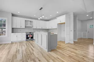 131 Merrimack St, Hooksett, NH 03106 - Photo 11