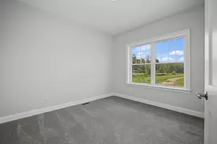 131 Merrimack St, Hooksett, NH 03106 - Photo 33