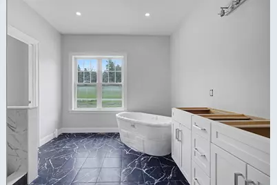 131 Merrimack Street, Hooksett, NH 03106 - Photo 5