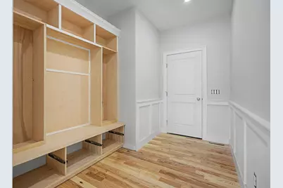 131 Merrimack Street, Hooksett, NH 03106 - Photo 19