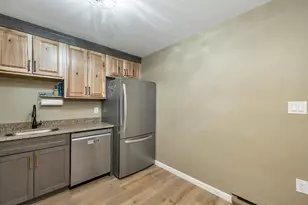 227 Main St, Lincoln, NH 03251 - Photo 13
